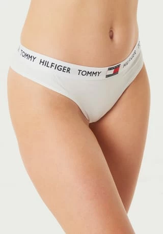 String, Logobund, unifarben, für Damen Aktion ???? TOMMY HILFIGER String, Logobund, Unifarben, Für Damen Weiß ✨ -Wonderbra Shop unnamed file 2210