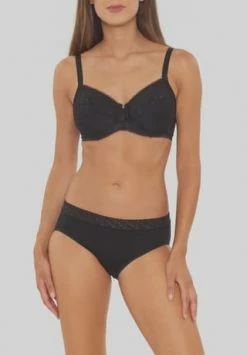 Bestpreis ❤️ SYLVIA SPEIDEL. Soraya Slip, 2er-Pack, Spitze, Für Damen Schwarz ???? -Wonderbra Shop unnamed file 2530