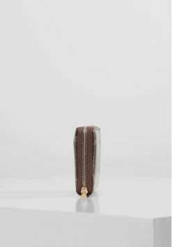 Blitzangebot ???? L.CREDI HENNA Braun ???? -Wonderbra Shop unnamed file 708